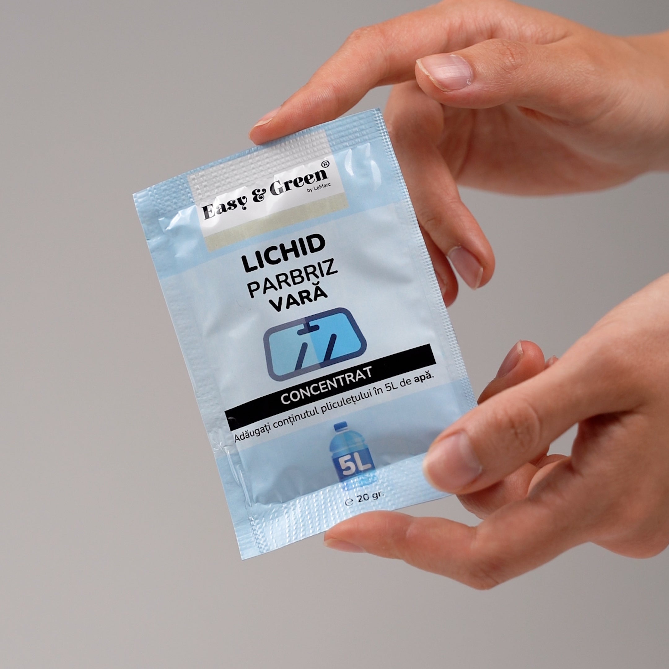 LICHID PARBRIZ CONCENTRAT 20 GR. = 5 LITRI